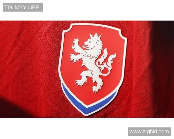 精彩足球明星剪纸艺术作品欣赏与创作技巧分享